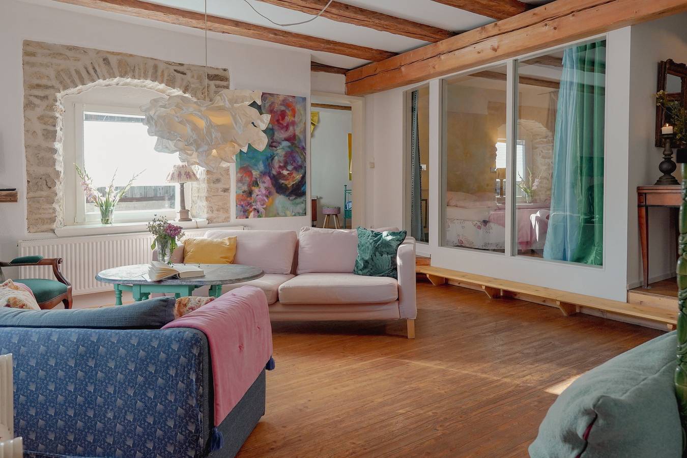 Geheel appartement, Appartement 'Haus der Malerin Wolke Eins' met uitzicht op de bergen, eigen terras en Wi-Fi in Britzingen, Müllheim
