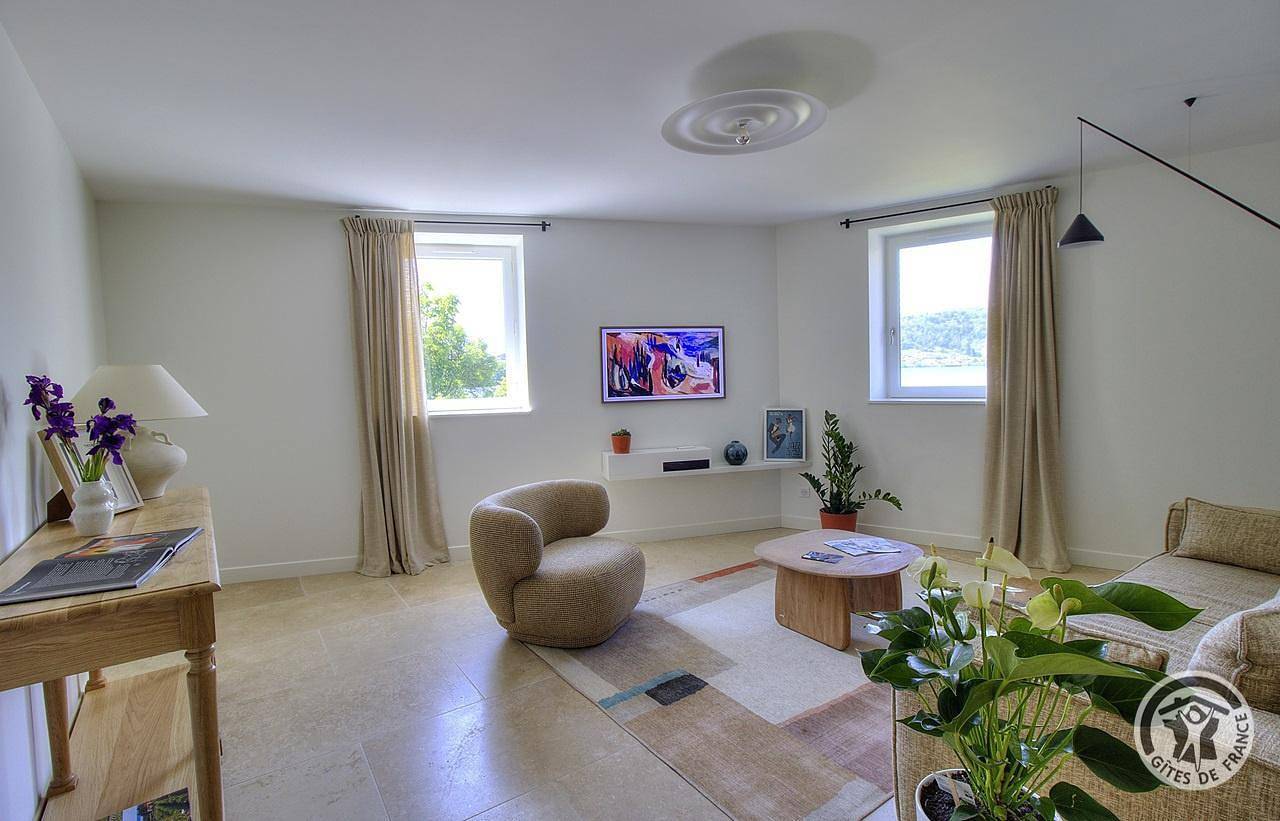 La Decize in Condrieu, Parque Natural Regional de Pilat