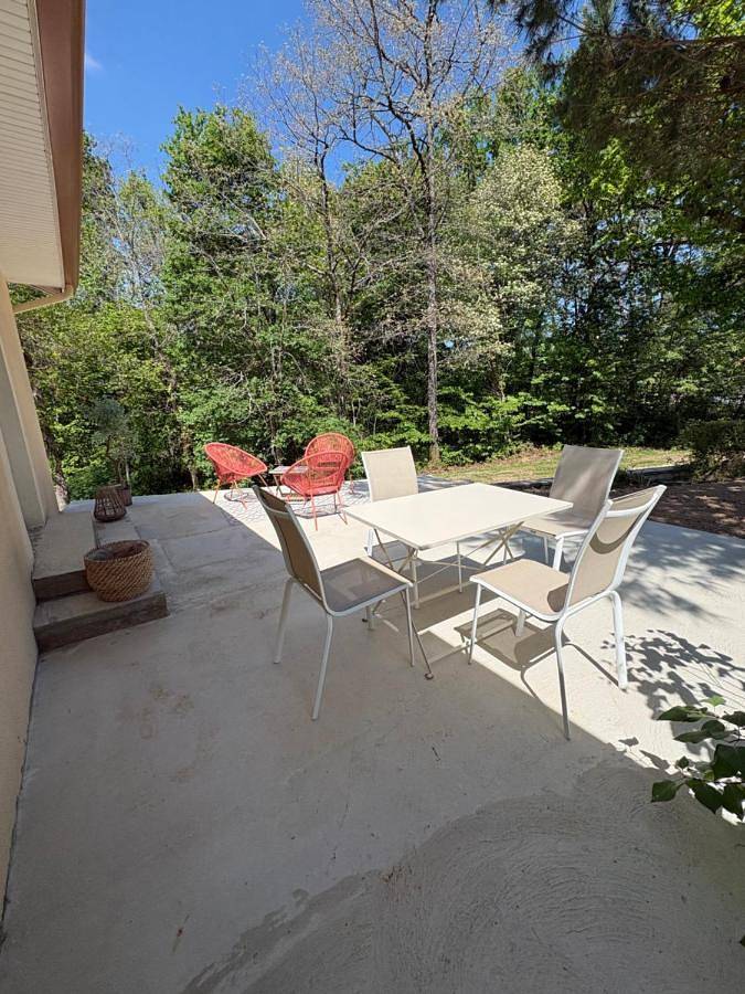 Location de vacances pour 2 personnes, avec Terrasse et Jardin à Marsaneix - 3