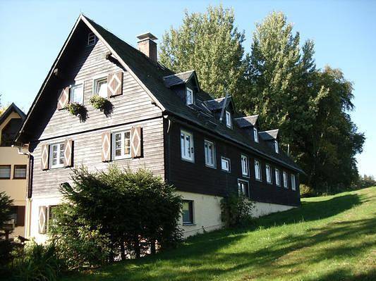 Ferienwohnung für 5 Personen, mit Garten und Sauna, mit Haustier in Tröstau