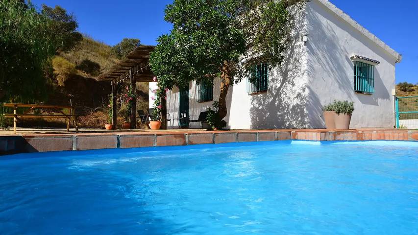 Casa de vacaciones para 7 personas, con jardín y piscina en Cártama