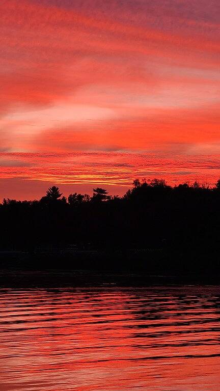 Wunderschön dekorierte Lake Home am Ufer des Rush Lake in der Nähe von Rush City in Chisago County