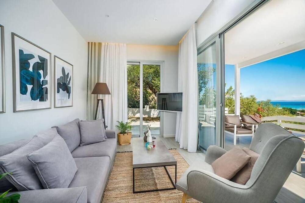 Entire apartment, Casalma I Apartment-Modern Design-Luxury Apartment in Planos, Zakynthos