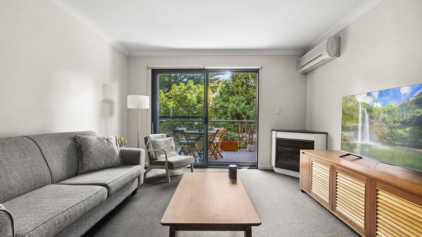 Vacation apartment for 4 people, with balcony/terrace in Blue Mountains