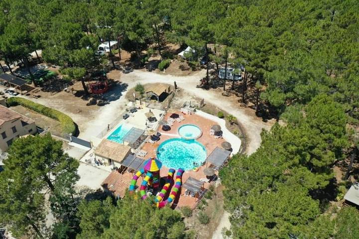 Camping pour 4 personnes