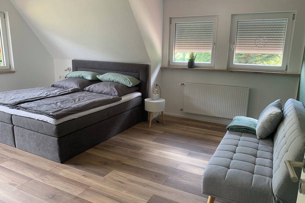 Ganze Wohnung, Moderne, geräumige und gemütliche Fewo in ruhiger Lage – perfekt zum Entspannen! in Bad Rippoldsau-Schapbach, Mittlerer Schwarzwald