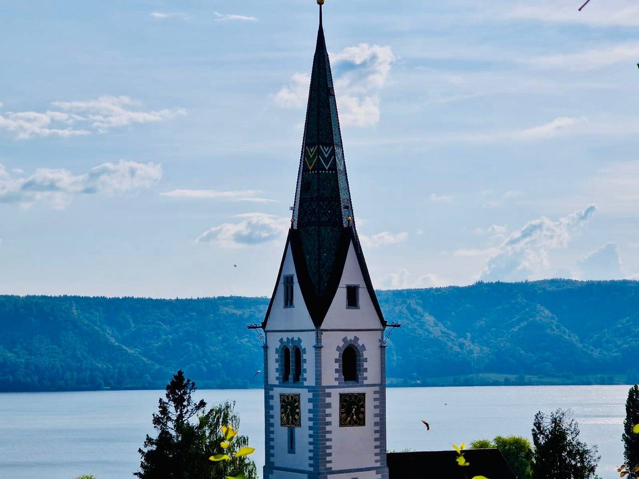 Dreibettzimmer Mit Dusche Und Wc 1 in Sipplingen, Region Bodensee-Oberschwaben
