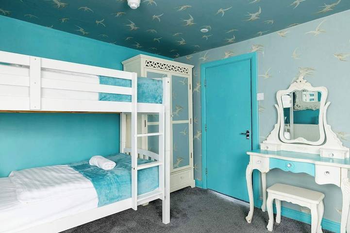Darling By The Sea in Brighton, Sussex