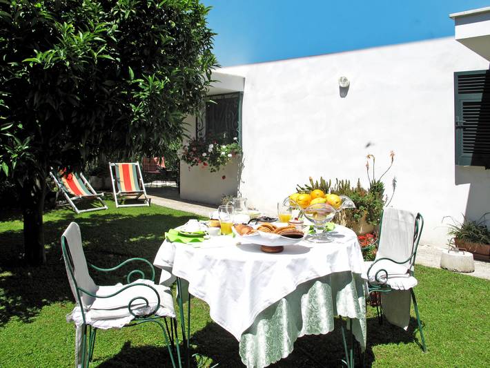 Apartamento de vacaciones para 4 personas, con terraza y jardín - 1