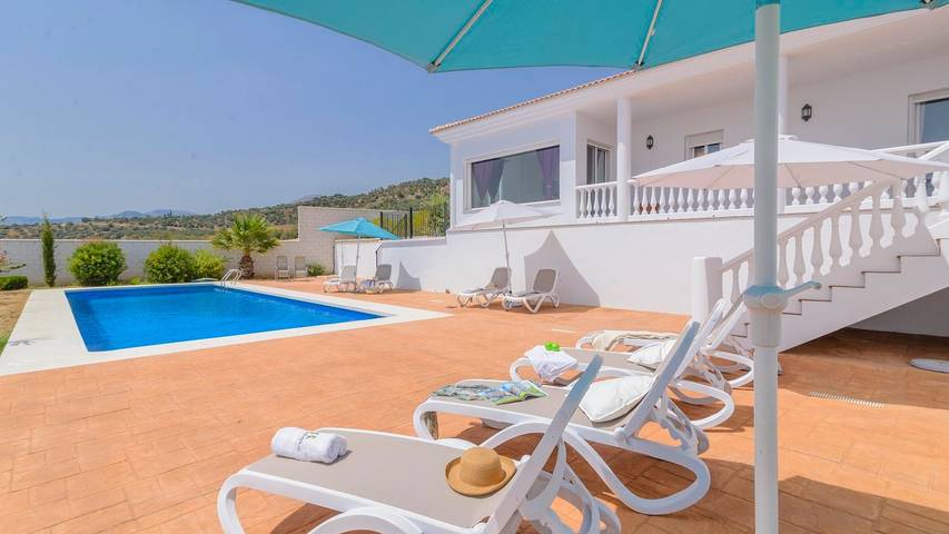 Casa rural para 12 personas, con piscina y balcón/terraza en Periana - 2