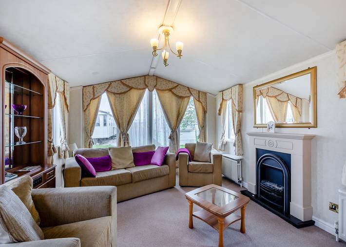 Caravan for 6 people in North West England