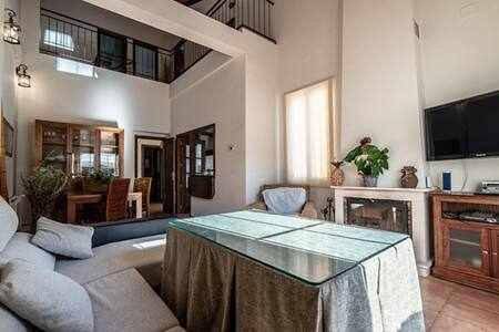 Casa de vacaciones para 7 personas, con piscina además de jardín y vistas en Córdoba - 4