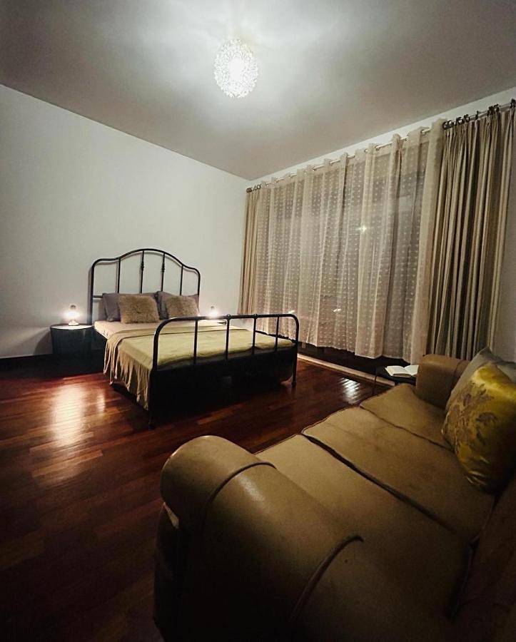 Double Room with Shared Bathroom in Braga, District de Braga