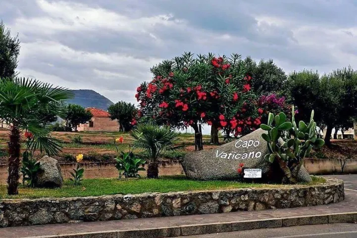 Ganze Wohnung, Apartment B 100 Meters From The Beach. in Santa Maria (Vibo Valentia), Ricadi (gemeinde)