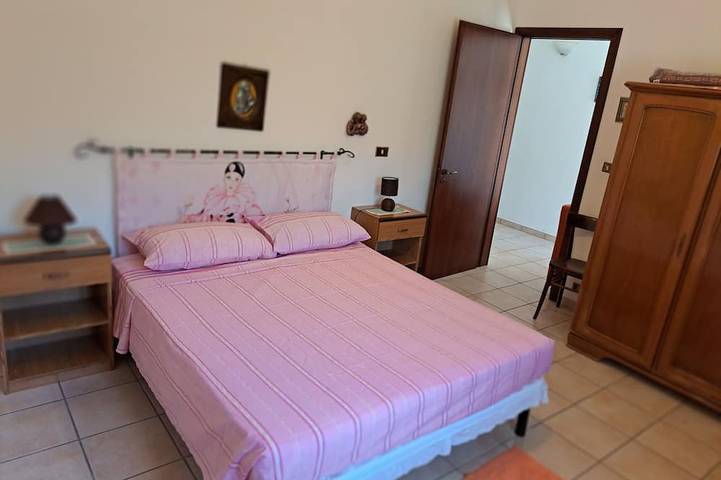 Gîte pour 8 personnes, avec balcon ainsi que jardin et jacuzzi à Corsano - 3