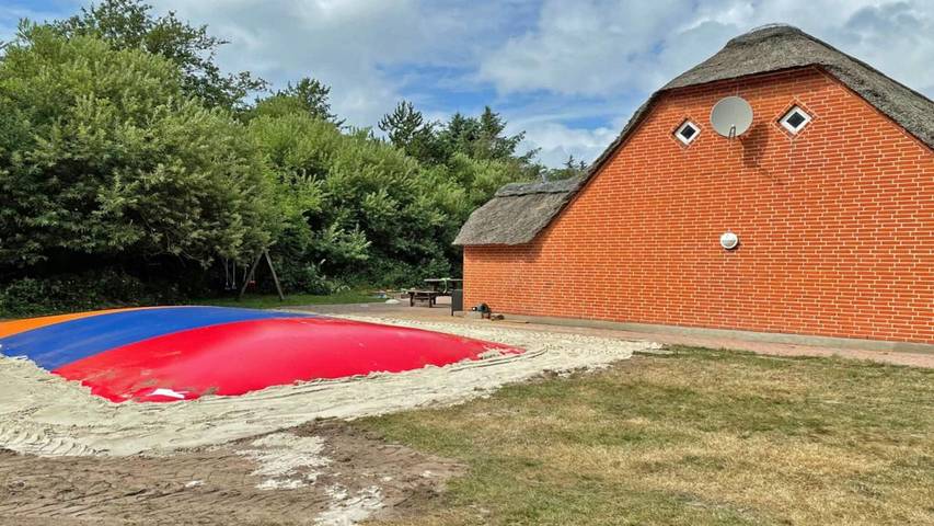 Ferienhaus für 16 Personen, mit Sauna und Pool sowie Whirlpool, mit Haustier in Vedersø Klit