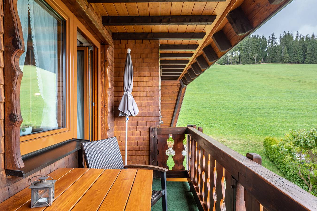 Ganze Wohnung, Ferienwohnung 'Ferienwohnung Morgensonne' mit Bergblick, Gemeinschaftsgarten und Wlan in Suedlicher Schwarzwald, Breitnau