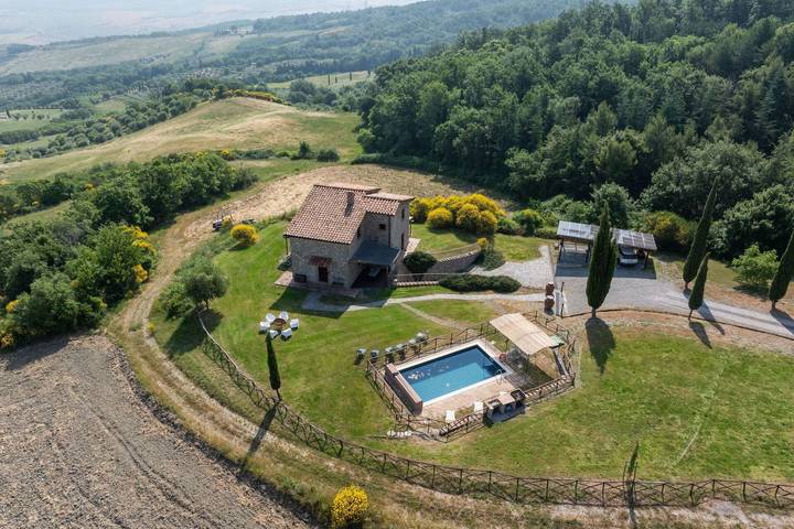 Villa con piscina per 6 persone, con piscina in Val d’Orcia