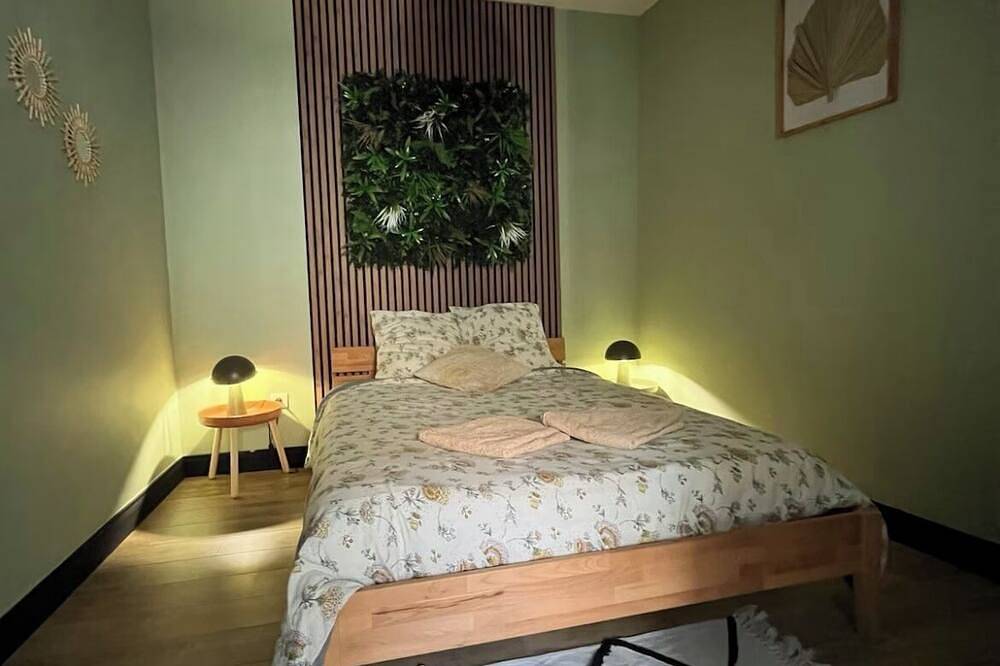 Modern Loft with Jacuzzi and Roof Top in Baccarat in Baccarat, Lunéville region