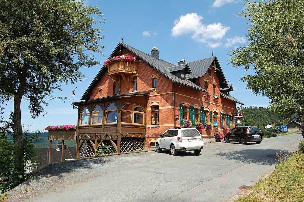 Zimmer 2 - Berggasthaus & Pension Schöne Aussicht in Klingenthal, Chemnitz und Umgebung