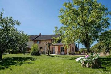 Gîte pour 6 personnes, avec jardin et balcon, animaux acceptés à Neuf-Église