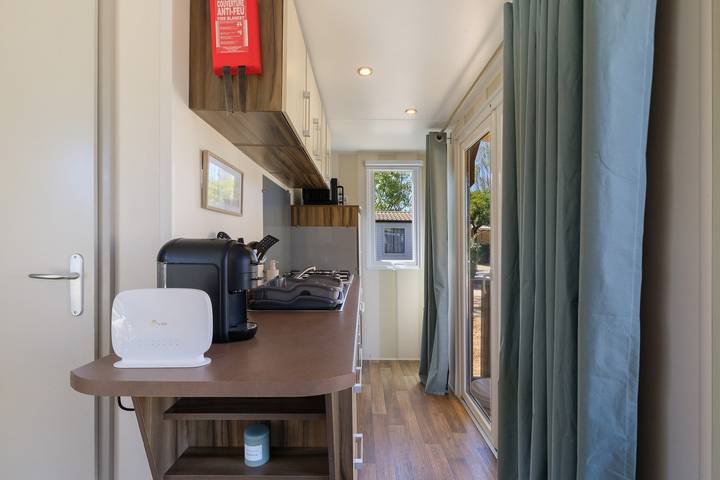 Mobilhome 6 posti vicino a Sète e Montpellier in campeggio 4 stelle in Vic-la-Gardiole, Costa mediterranea (Francia)