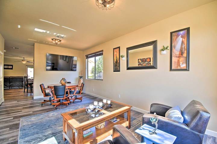 Vacation rental for 8 people, with yard in Avondale