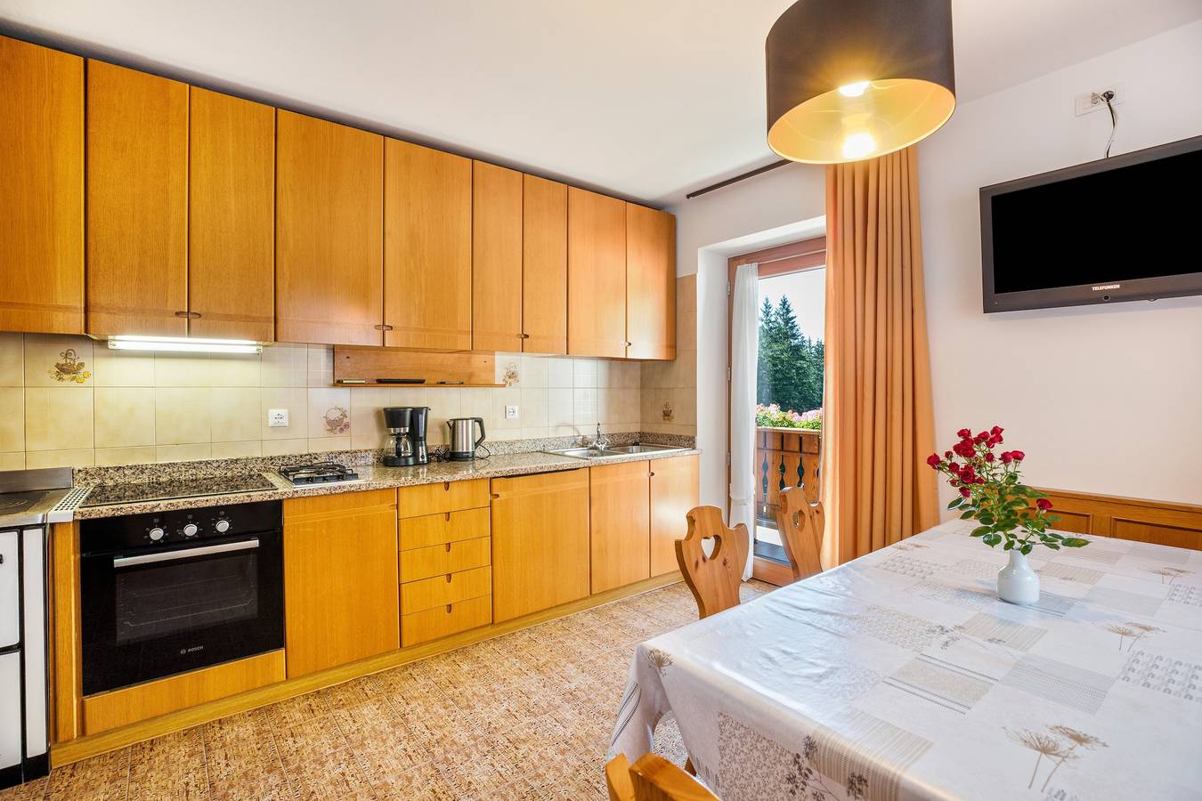 Ganze Wohnung, Ferienwohnung 'Bachwiesl Hof Ocker' mit Bergblick, Gemeinschaftsterrasse und Wlan in Proveis, Ortleralpen