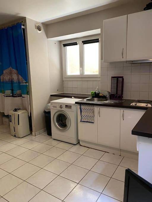 Gîte pour 4 personnes dans Plage du Miramar - 3