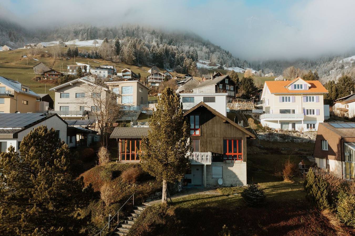 "Ferienhaus Daheim - Stilvoll und mit grossartiger Aussicht. Ihr Rückzugsort für Ruhe, Erholung und Abenteuer!" in Amden, Kanton St. Gallen