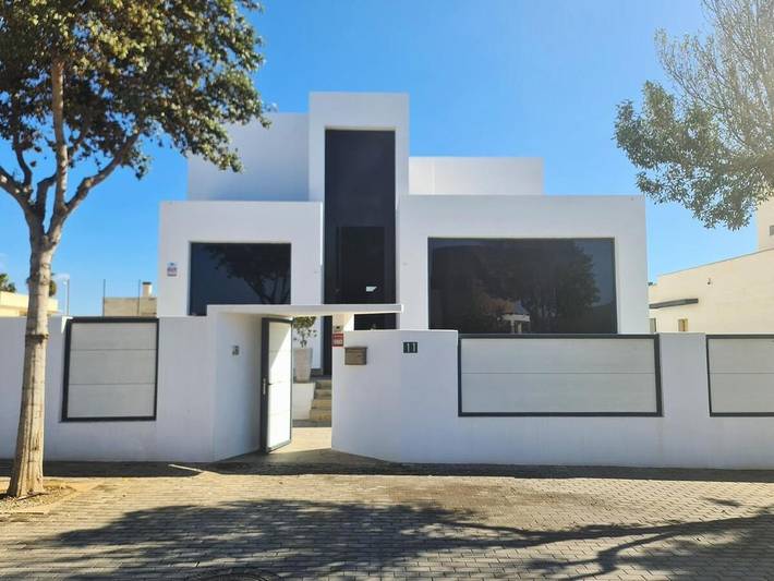 Chalet para 10 personas, con Balcón y Terraza además de Jardín y Piscina en Provincia de Almería - 2