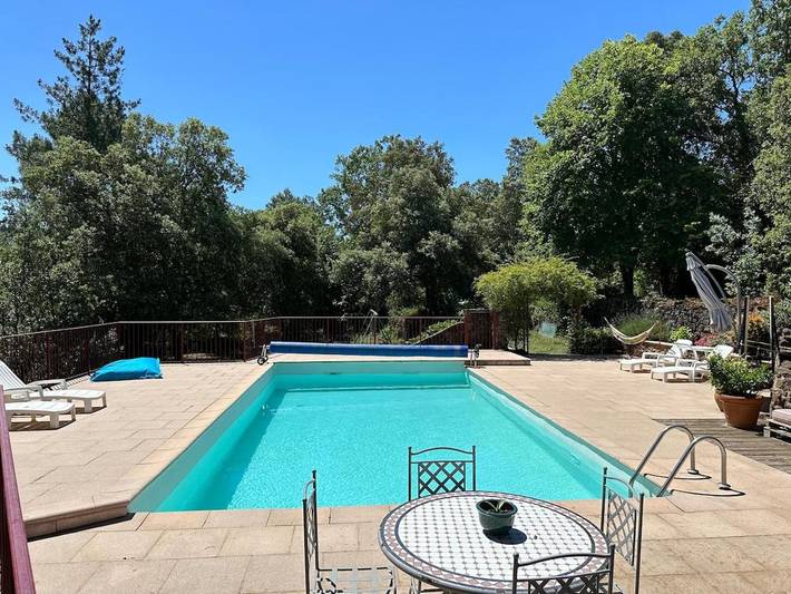 Location de vacances pour 8 personnes, avec terrasse et piscine à Corbès - 2