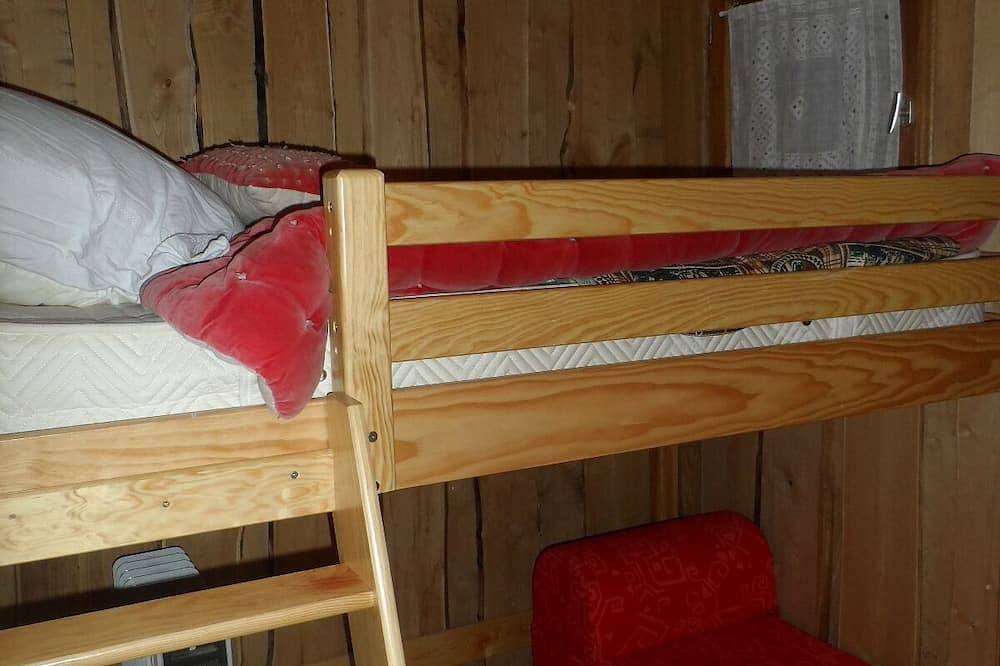 Apartamento entero, Apartamento Coquet En Un Chalet De Registro Cerca De Los Angulos De Los Pirineos in Puyvalador, Parque Natural Regional de los Pirineos Catalanes