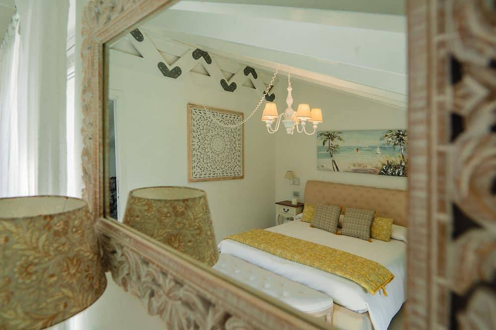 Laigueglia Esclusivo appartamento in villa con piscina e campo da tennis in Andora, Riviera di Ponente