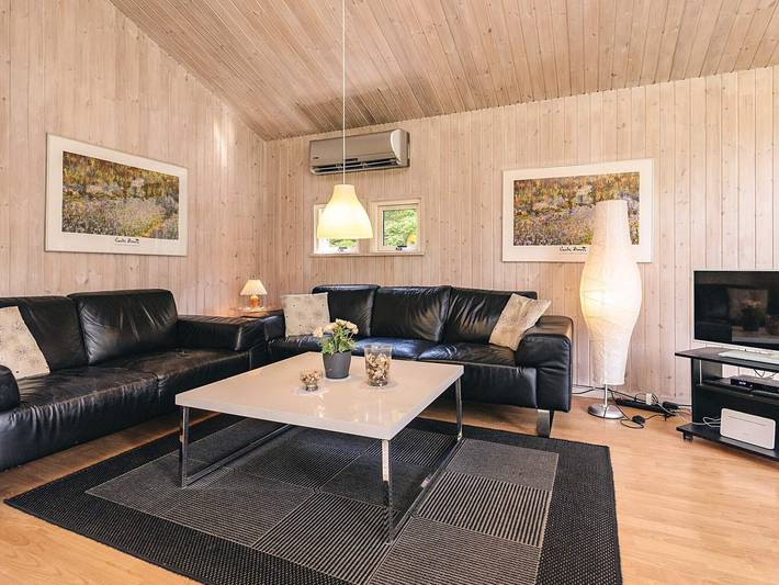 10 person holiday home in Rudkøbing in Spodsbjerg, Langeland
