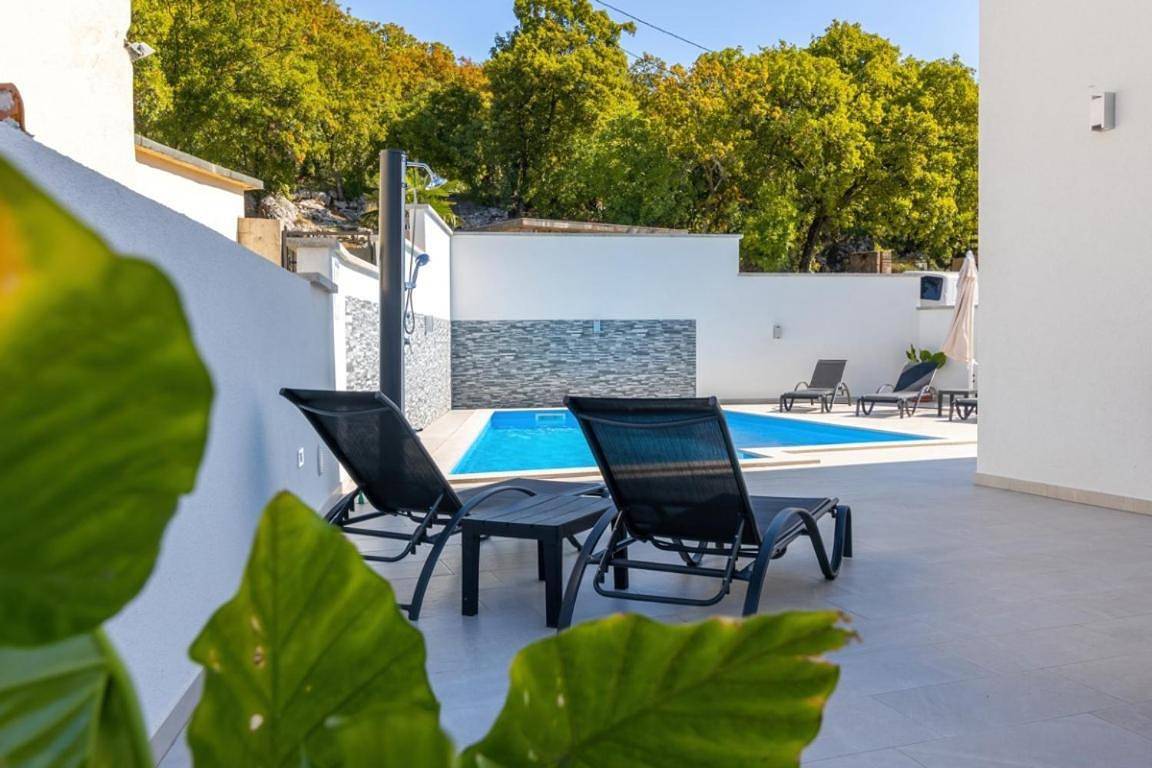 Villa with Private Pool in Novi Vinodolski, Primorje-Gorski Kotar