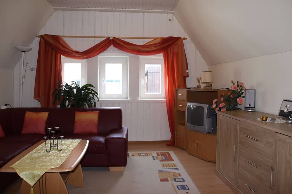 Ganze Wohnung, Hist.Fachwerkhaus von 1571, trotz Zentrum ruhiges Wohnen,Tiere erlaubt in Rinteln, Landkreis Schaumburg