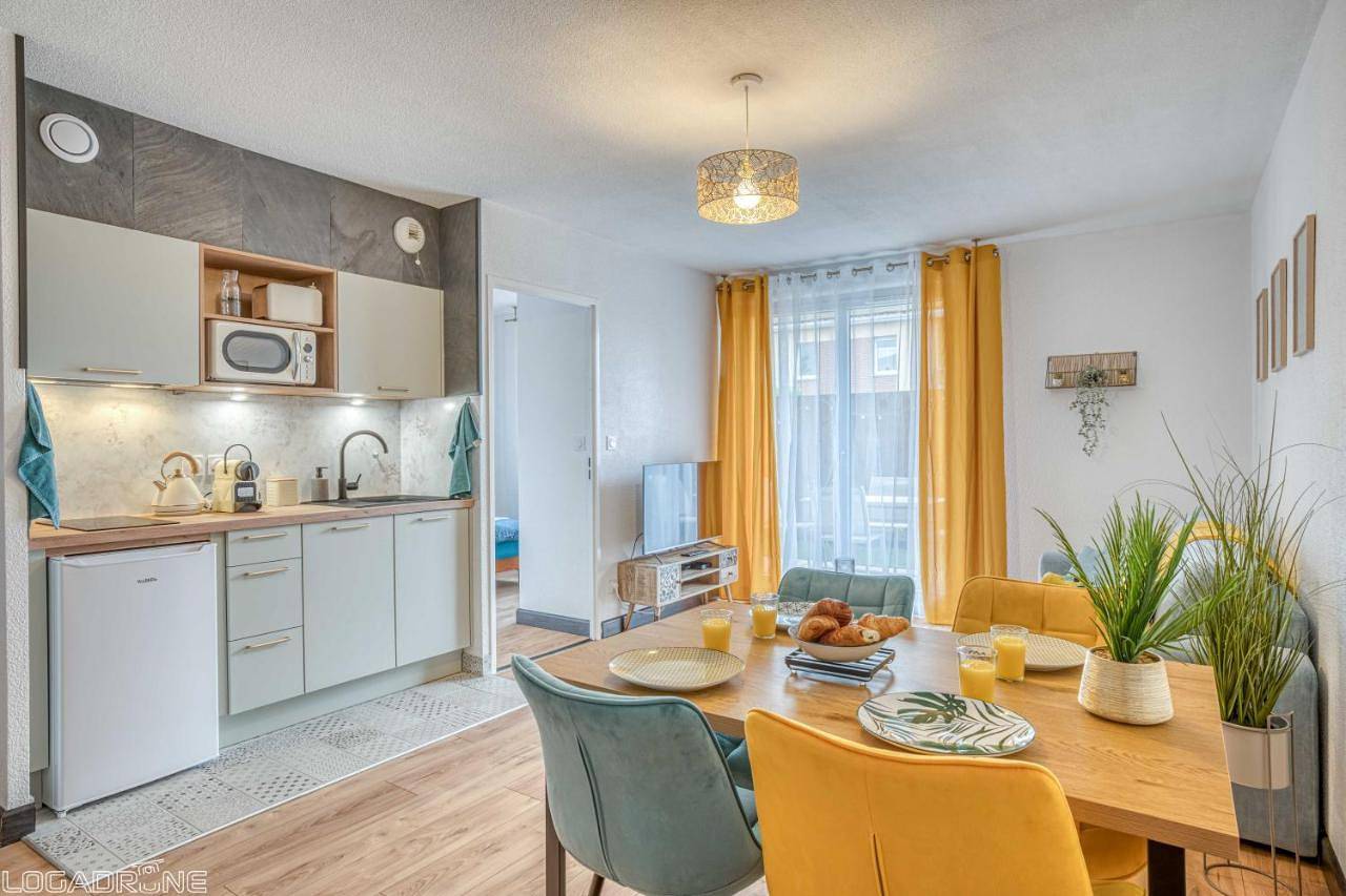 Appartement entier, One-Bedroom Apartment in Caussade, Quercy