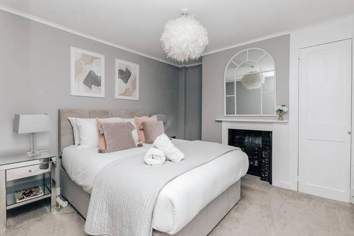 Holiday rental for 8 people, with garden and terrace in Henley-on-Thames
