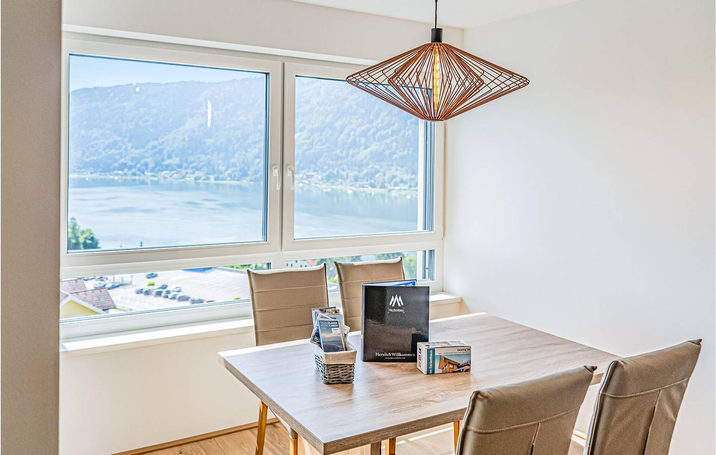 Ganze Ferienwohnung, Gemütliche 1-Zimmer-Wohnung nur wenige Schritte vom Skigebiet Gerlitzen entfernt in Treffen am Ossiacher See, Gerlitzen
