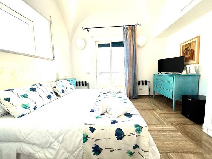 Maison d’hôte pour 4 personnes, avec jardin ainsi que vue et terrasse à Capri - 2