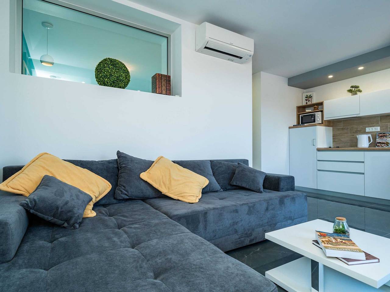 Ganze Wohnung, Apartments Villa Arcadia - One bedroom apartment with Terrace and Sea View in Mokosica, Dubrovnik-Neretva