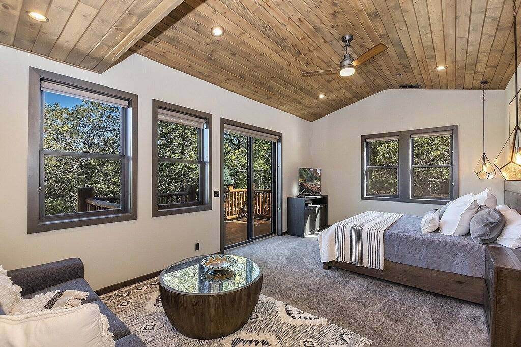 Glamping for 10 Guests in Moonridge, Big Bear Lake