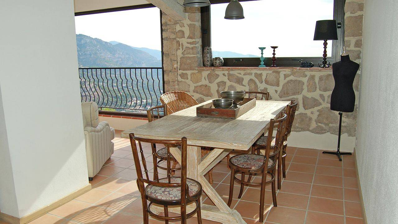 Ganze Ferienwohnung, Ferienwohnung für 6 Personen (100 m²) in La Turbie in La Turbie, Nizza und Umgebung