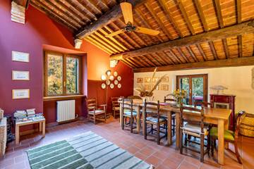 Ferienwohnung für 9 Personen, mit Balkon und Garten, mit Haustier in Verona