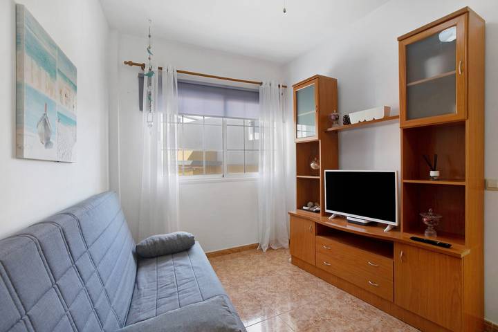 Apartamento entero, Apartamento de vacaciones 'Las Arenas Medio' con Wi-Fi in Las Arenas, Arico