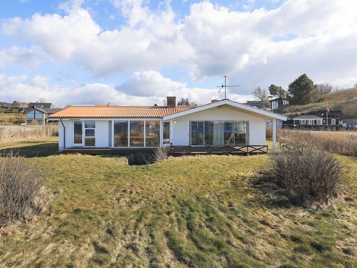 Ferienhaus für 10 Personen, mit Terrasse in Hvalpsund