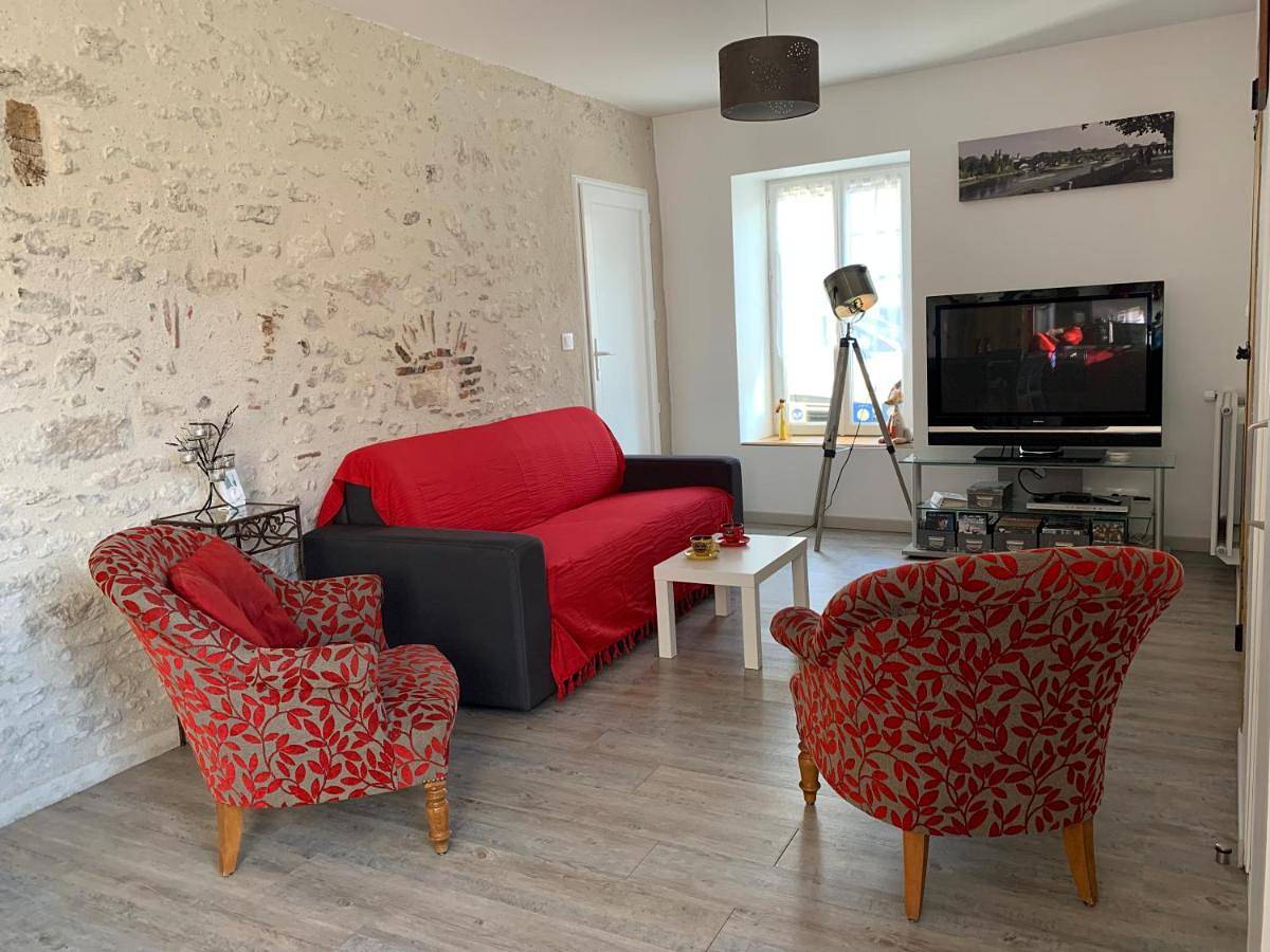 Two-Bedroom House in Meung-sur-Loire, Vallée de la Loire