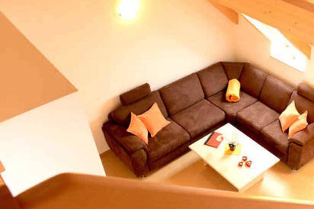 Ganze Wohnung, Ferienwohnung 5 - 37qm (2 Personen) - Weichaer Hof Fbs Sonja Fritsch & Hagen in Weißenberg, Oberlausitz Niederschlesien