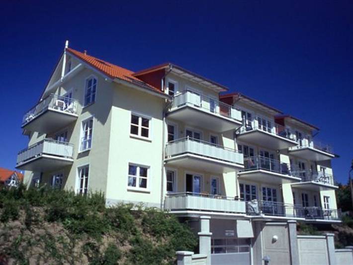 Ferienwohnung für 2 Personen, mit Balkon und Pool sowie Sauna und Seeblick in Rerik